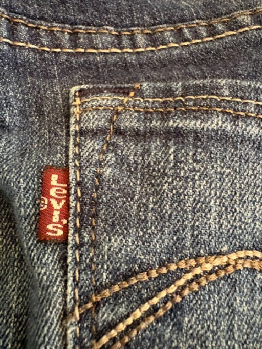 Levi's Demi Curve Low Rise Skinny Jeans, Size 30 - Picture 5 of 6